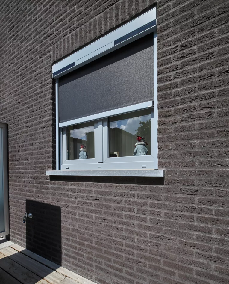Solarfix Screens